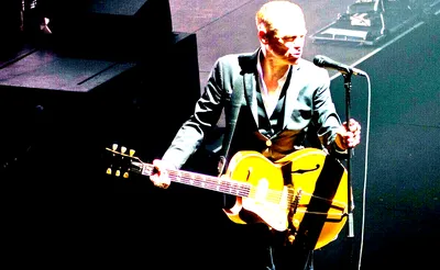 Bryan Adams