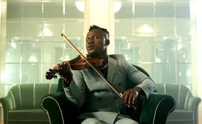 Demola The Violinist