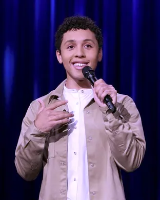 Live concert by Jaboukie Young-White