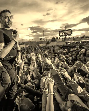 Rise Against