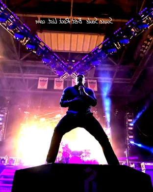 Shinedown & Winona Fighter